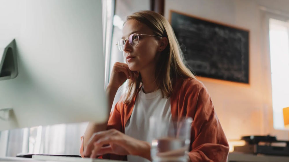 Factors to Consider When Building Your Own CMS