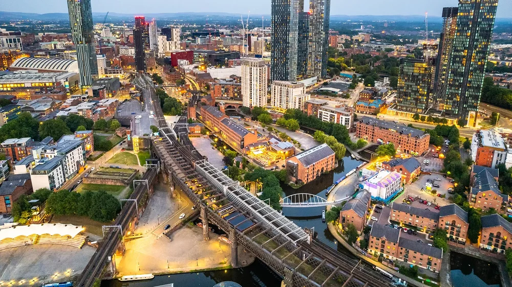 Manchester-Regional Advantages