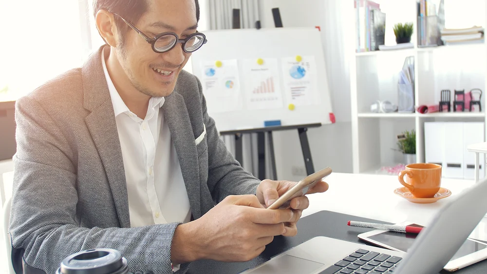 Who Uses Wealth Management Applications?