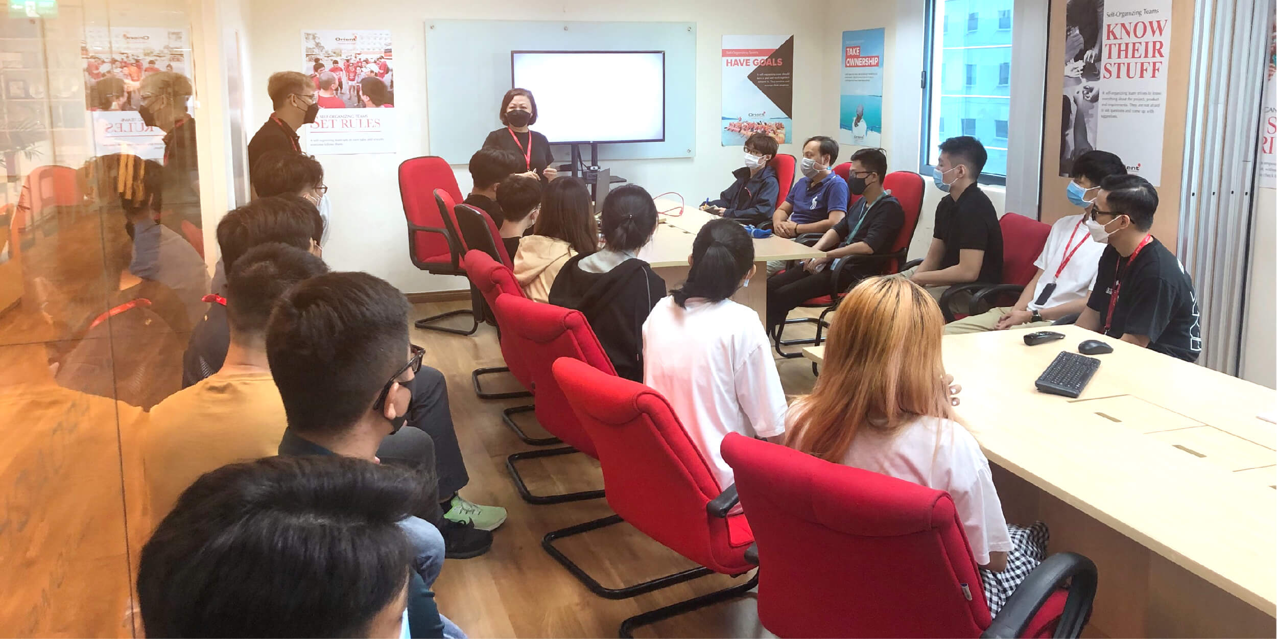 Kicking off new English training program 